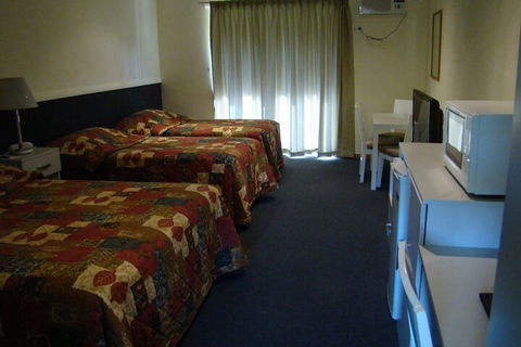 Dunsborough Central Motel - Accommodation NT 5