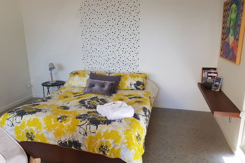 Twenty Two North - Accommodation NT 5
