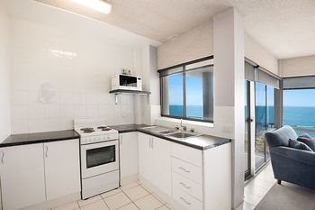 Dolphin Court 15 - NT Tourism 2