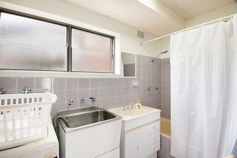 Dolphin Court 6 - NT Tourism 4