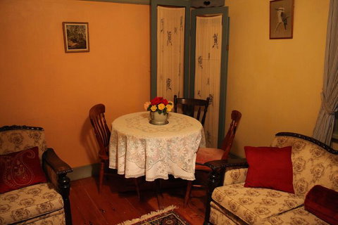 Kookaburra Cottage - Accommodation NT 3