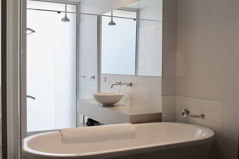 Eighty 8 - Accommodation NT 7