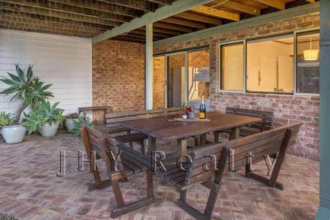 Coastal Cottage - NT Tourism 6