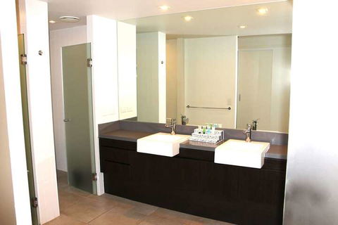 Sea Temple 132 - Luxury Studio - NT Tourism 4