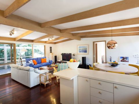 Coastal Retreat - Accommodation NT 1