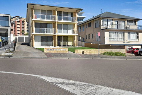 Waterviews On Marine Parade - NT Tourism 1