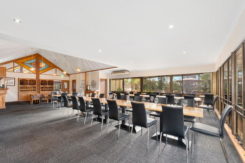 Barmera Country Club Motor Inn - Accommodation NT 2