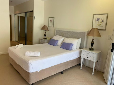 Beach House Apartment 1 - NT Tourism 6