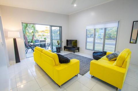 Ashanti - Accommodation NT 2