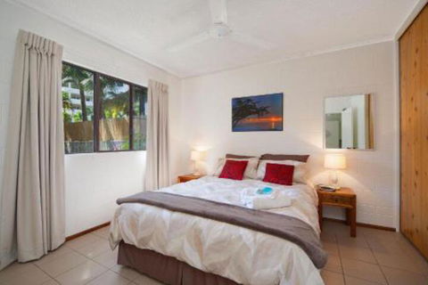 Budget Apartment Trinity Beach - Accommodation NT 2