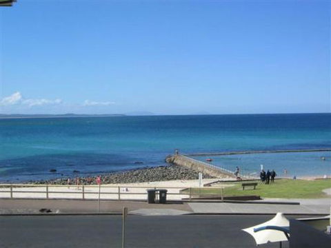 Hibiscus Court Unit 4 24 North St. Forster - Accommodation NT 2