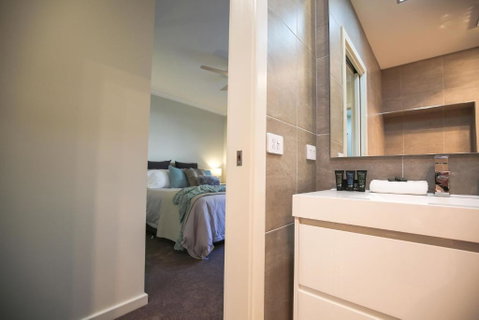 A Pear Tree Loft - Accommodation NT 4