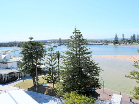 The Oaks Waterfront Resort Unit 502 - NT Tourism 6