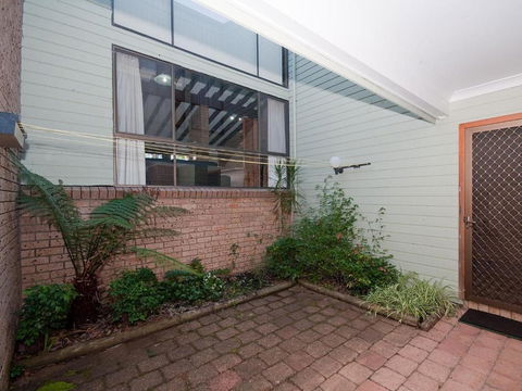 Gowrie Avenue Bay Parklands Townhouse 06 2 - NT Tourism 2