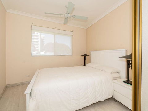 Lakeshore Apartments Unit 5 - NT Tourism 6
