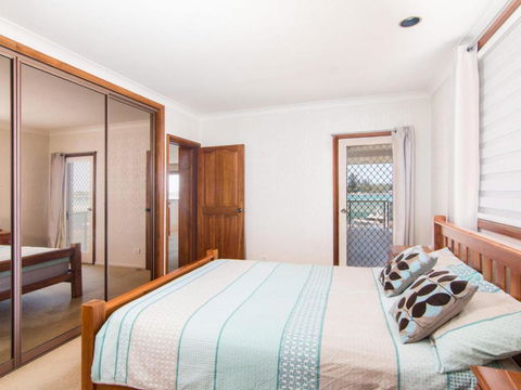 Shoreline 7 With 180 Degree Water Views - Accommodation NT 6