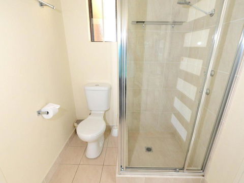 Sunbakers - Accommodation NT 4
