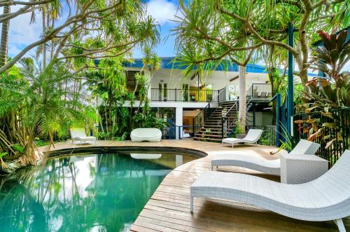 Cairns Northern Beaches QLD Accommodation NT