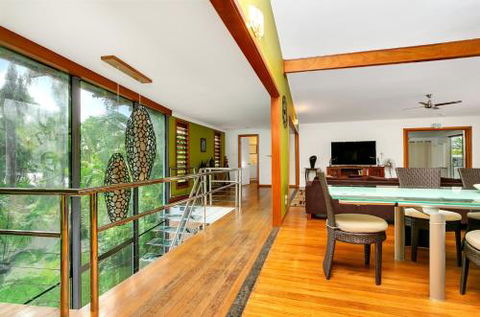 SANTORINIatPALM COVE - Accommodation NT 2