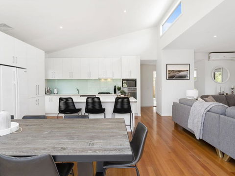 YOU ME & THE SEA BLAIRGOWRIE - Accommodation NT 4