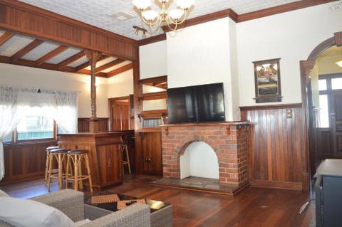 Gargoyle Lodge - Accommodation NT 4