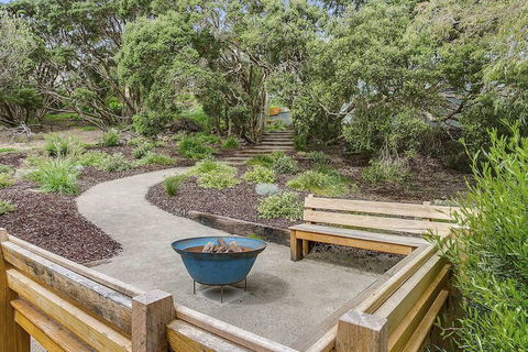 Lansdowne Villa - Accommodation NT 7
