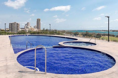 Southport Apartment - NT Tourism 0
