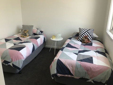 Discover Beach Retreat - NT Tourism 1