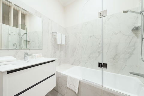 Stunning Sydney Home 3 - NT Tourism 4