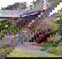 The Eaglehawk Country House Hotel Maldon - Accommodation NT