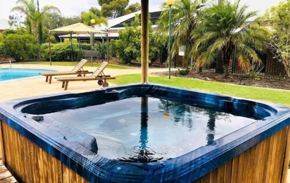  Accommodation NT