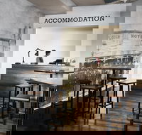 Plough Hotel - Accommodation NT