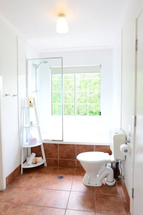 Briar Rose Cottages - Accommodation NT 4