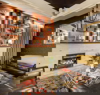 Nightcap at Findon Hotel - NT Tourism