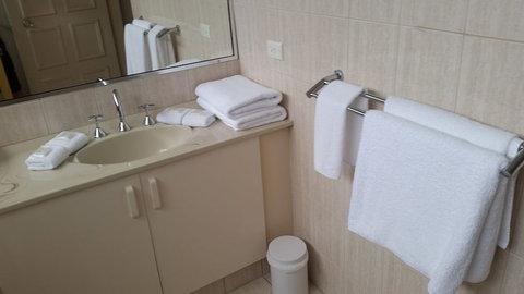 Beaconlea Tower Apartments - Accommodation NT 5