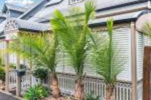 One Thornbury Boutique B & B - NT Tourism 0