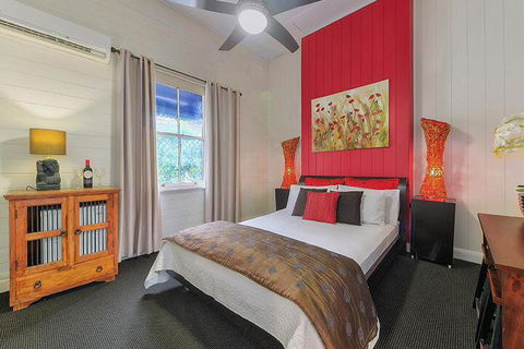 One Thornbury Boutique B & B - NT Tourism 3