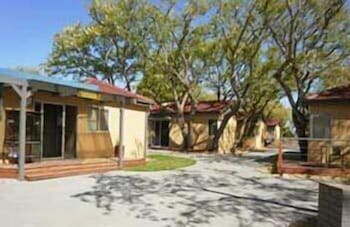 Kickback Cottages - Accommodation NT 4
