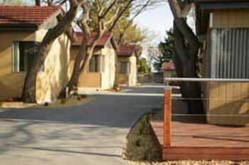 Kickback Cottages - Accommodation NT 1