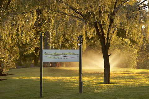 Wine Country Villas - Accommodation NT 4