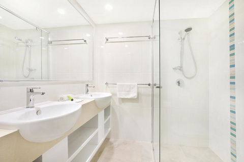 Spinnaker Quays - Accommodation NT 4