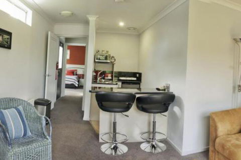 Ulverstone River Retreat - Accommodation NT 4