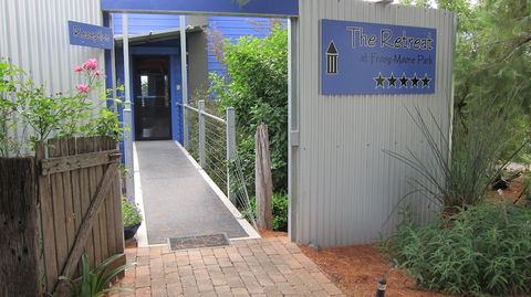 The Retreat At Froog-Moore Park - NT Tourism 4