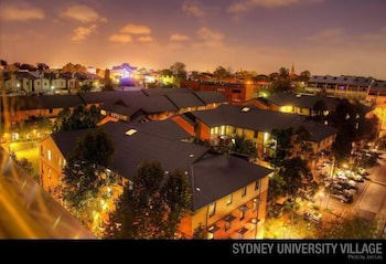 Sydney University Village - NT Tourism 3