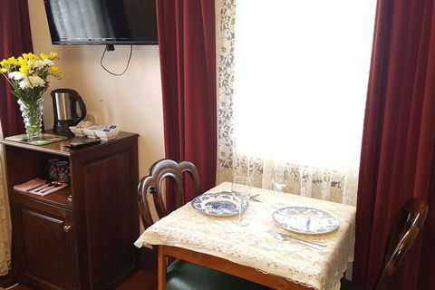 The Postmaster Inn BnB - Accommodation NT 4