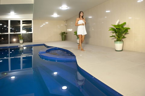 CBD Luxury Accommodation - NT Tourism 1