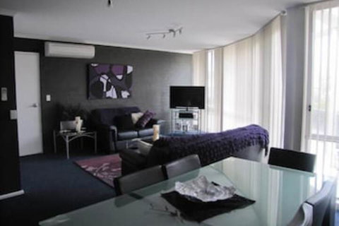 Apollo Apartments - Accommodation NT 6