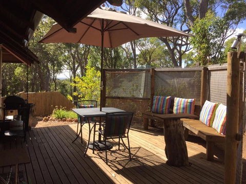 Dunsborough Ridge Retreat - Accommodation NT 1