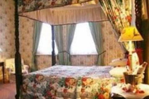 The Old George & Dragon Guesthouse - Accommodation NT 1