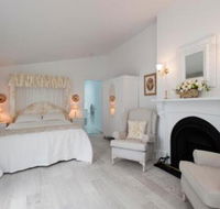 White Dove Cottage Bed  Breakfast - Accommodation NT